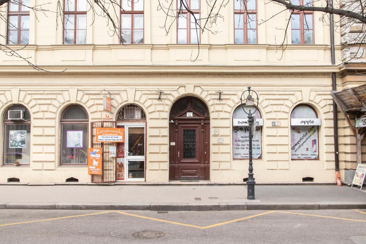 Lucky 54 Apartment Budapest Eksteriør billede
